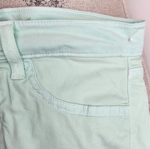 Jbrand Skinny Capris Jeans - Picture 10 of 15